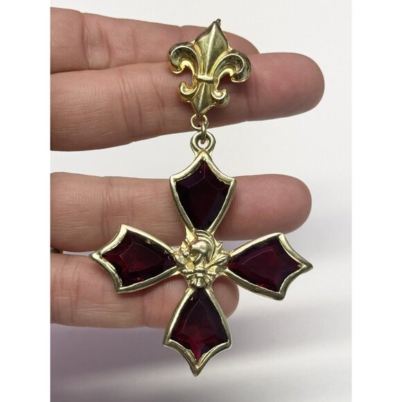 Vintage Accessocraft NYC Red glass Maltese cross brooch pin pendant - Picture 4 of 5